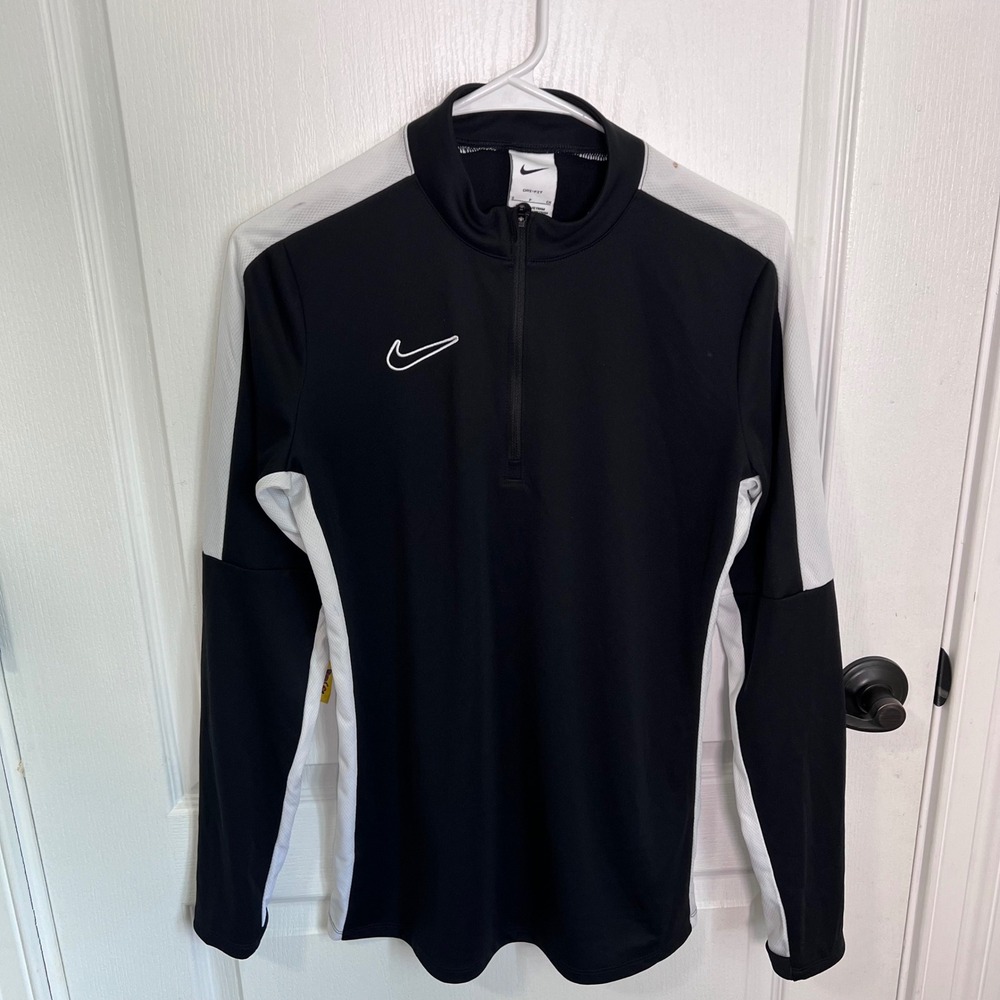 Nike Mens Dri-FIT Academy Soccer Training Top Black White Quarter Zip Small NWOT